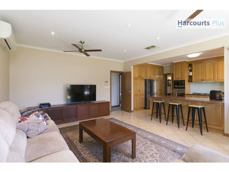 20 Antonia Circuit, Hallett Cove SA 5158