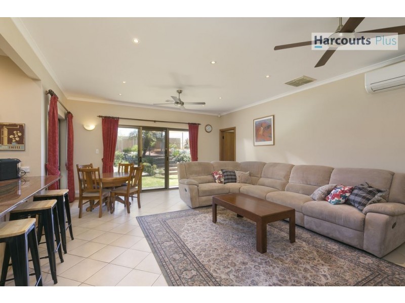 20 Antonia Circuit, Hallett Cove SA 5158