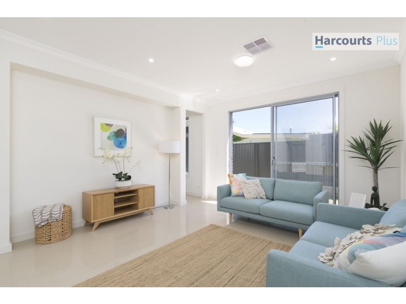 2/42 Clement Terrace, Christies Beach SA 5165