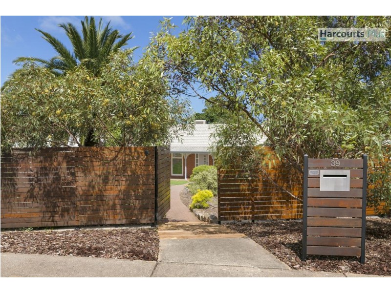 39 Central Avenue, Hallett Cove SA 5158
