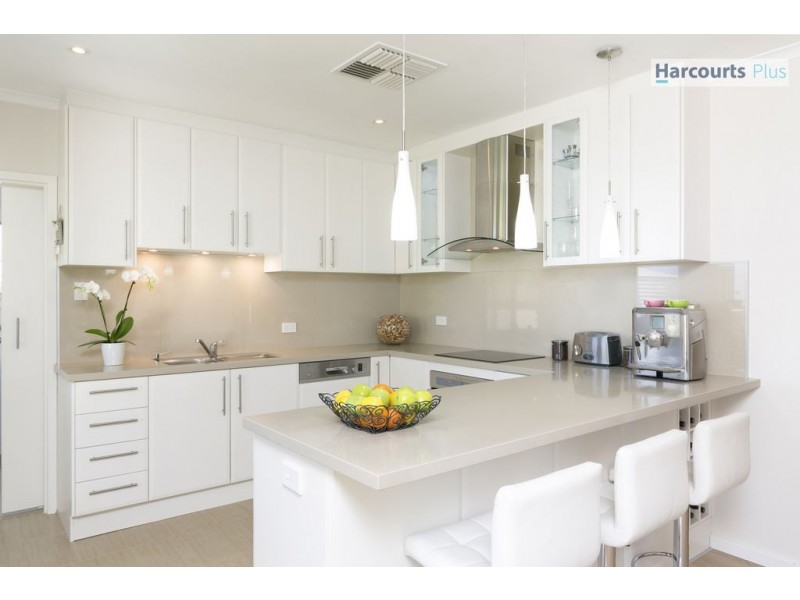 39 Central Avenue, Hallett Cove SA 5158