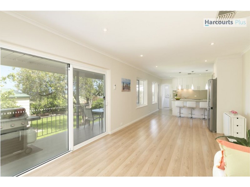39 Central Avenue, Hallett Cove SA 5158