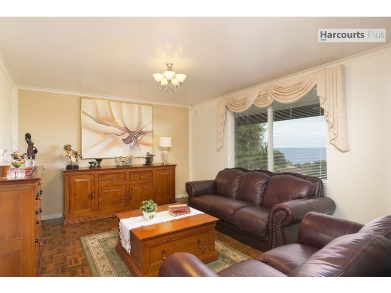 10 Ingomar Court, Hallett Cove SA 5158