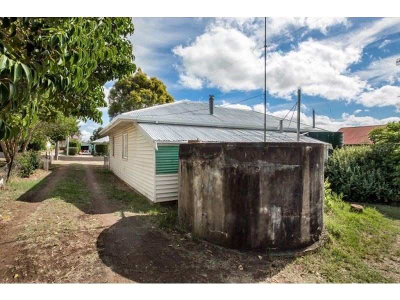 8 Dahlke Street, Goomeri QLD 4601