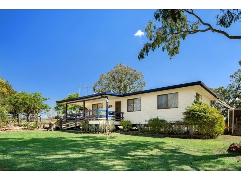8276 Burnett Highway, Tansey QLD 4601