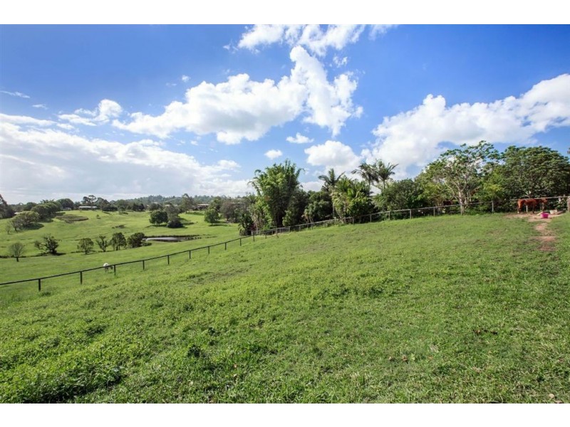 70 Eumundi Range Rd, Eumundi QLD 4562