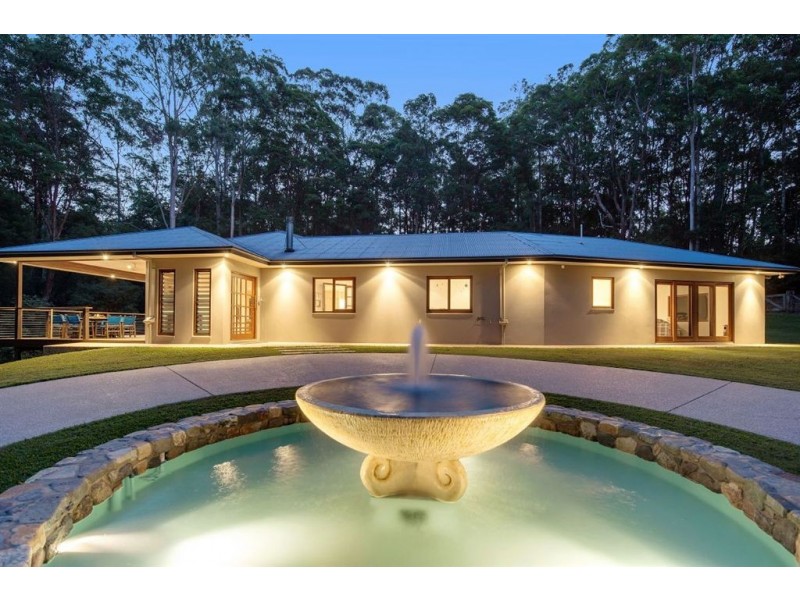 35 whyandra close, Doonan QLD 4562