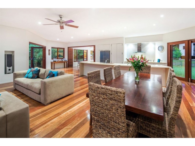 35 whyandra close, Doonan QLD 4562