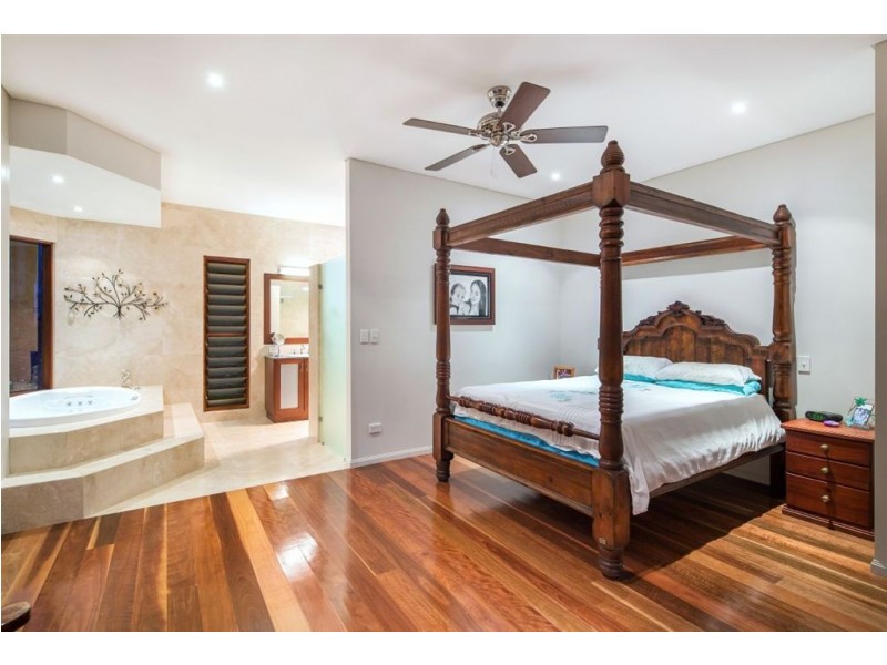 35 whyandra close, Doonan QLD 4562