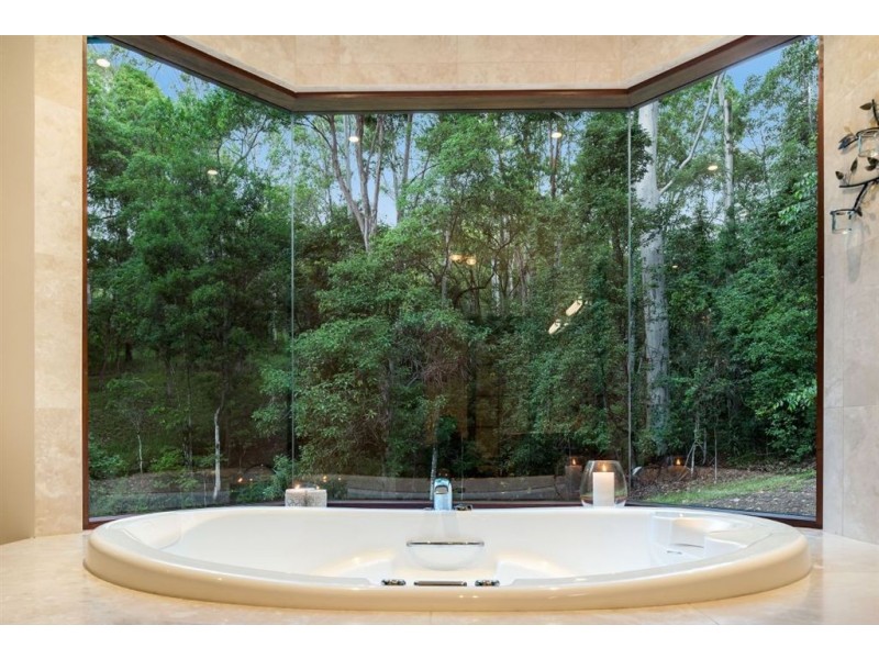 35 whyandra close, Doonan QLD 4562