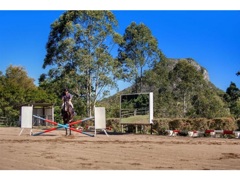 61 pavilion, Pomona QLD 4568