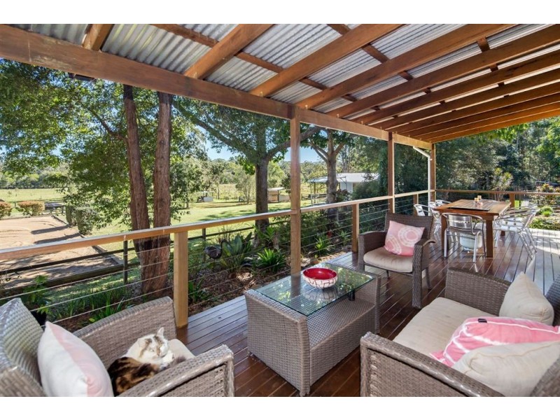 61 pavilion, Pomona QLD 4568