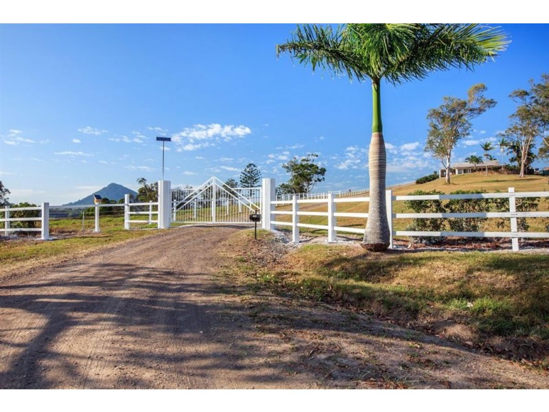 118 Hoy rd, Lake Macdonald QLD 4563