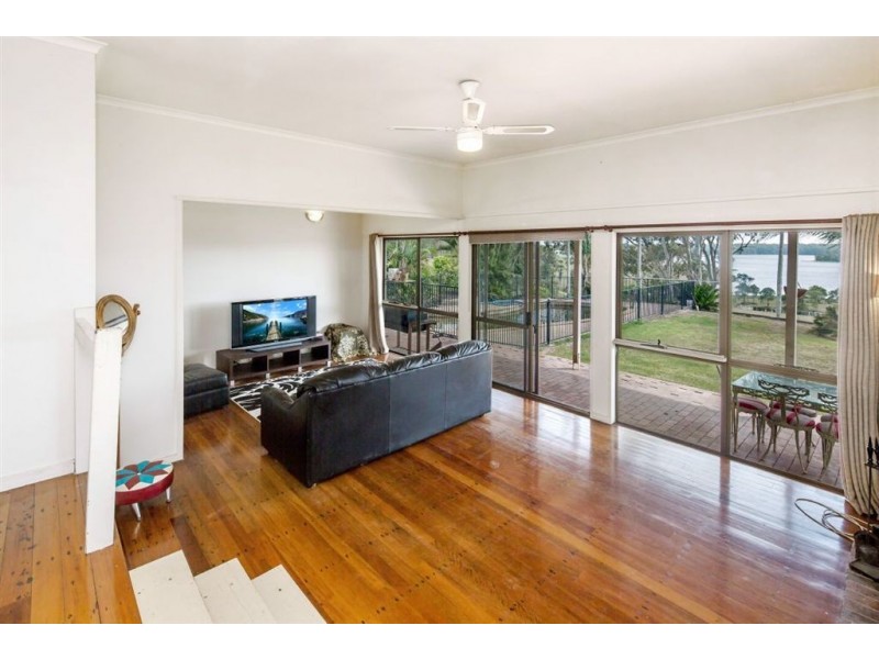 118 Hoy rd, Lake Macdonald QLD 4563