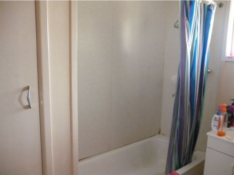 24 Bailee St, Goodna QLD 4300