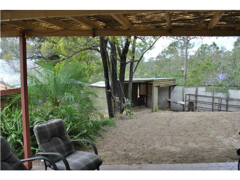 8 Cornwall Court, Bellbird Park QLD 4300