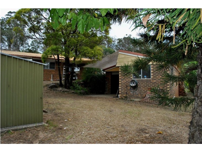 8 Cornwall Court, Bellbird Park QLD 4300