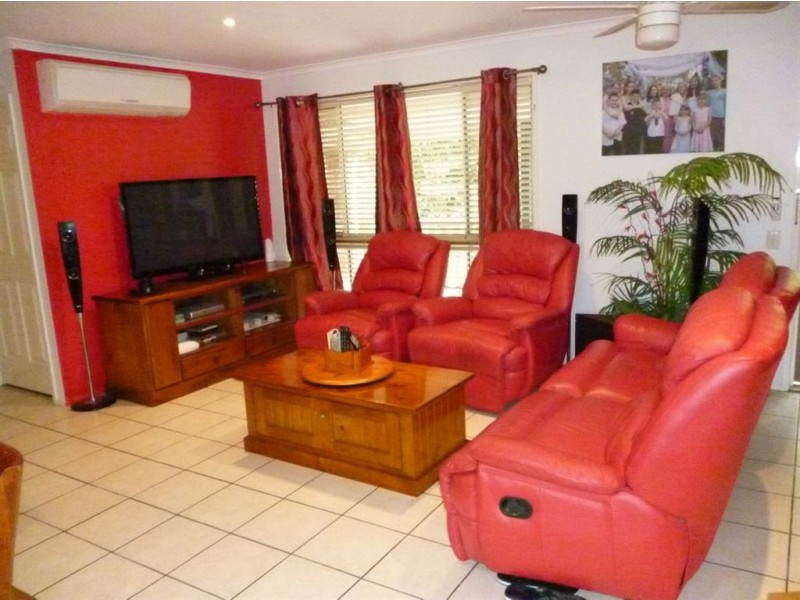 31 Josephine Street, Camira QLD 4300