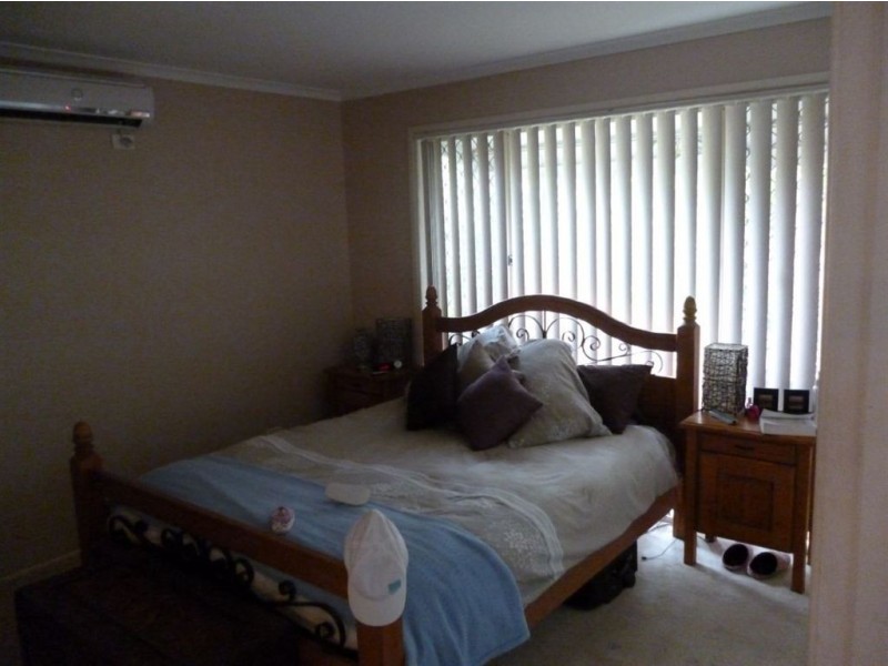 5 Yarrow Court, Redbank Plains QLD 4301
