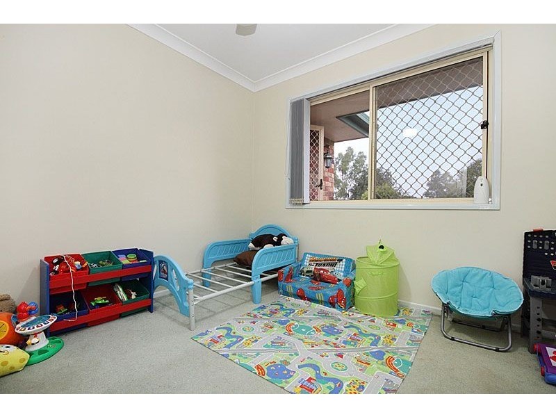 5 Karnak Court, Camira QLD 4300