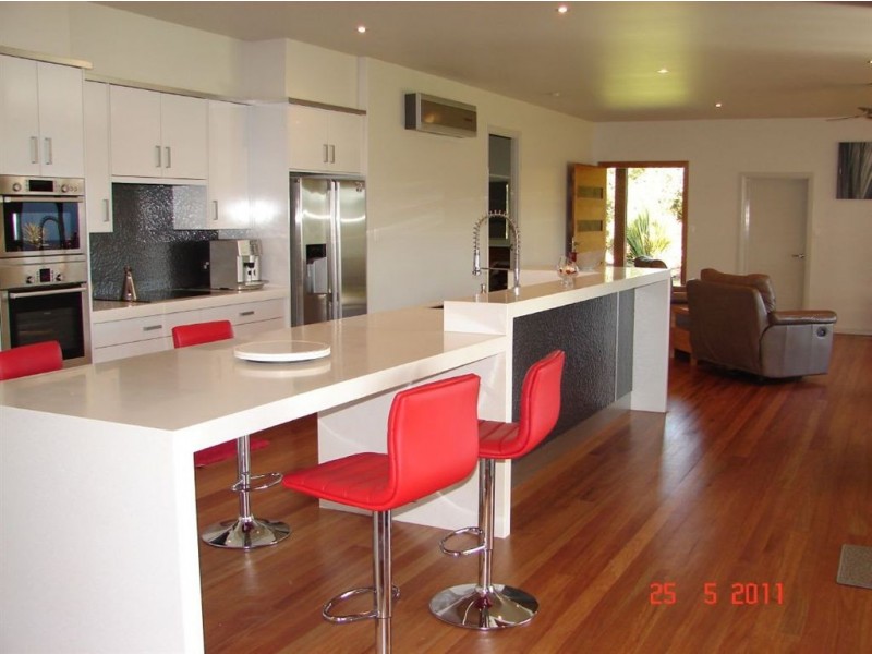 # Mehmet Road, Atherton QLD 4883