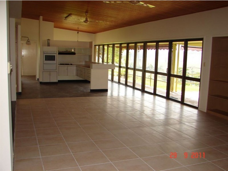 # Palmerston Highway, Innisfail QLD 4860