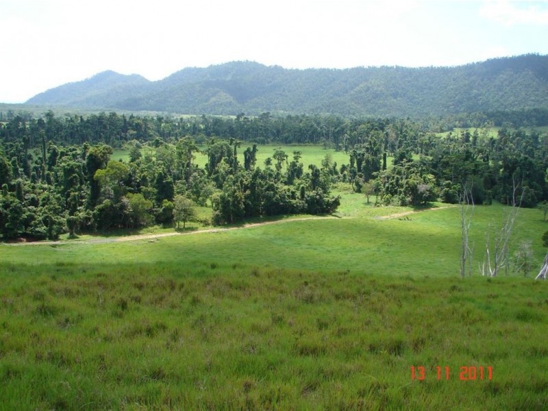 # Bramston Beach, Innisfail QLD 4860