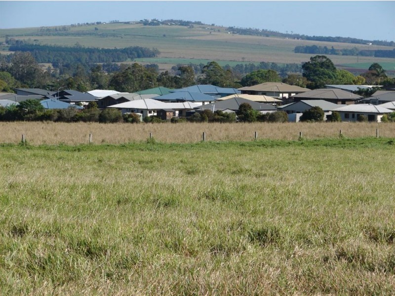 # Kennedy Highway, Atherton QLD 4883