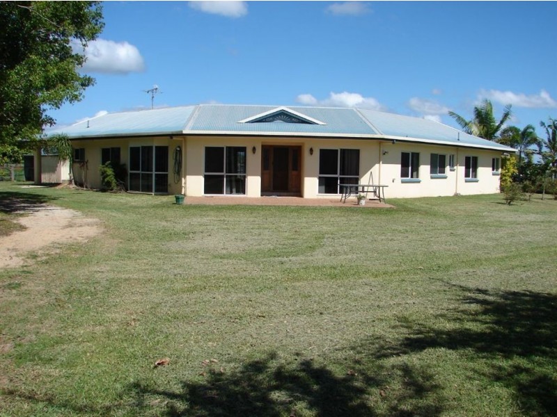 # Mines Road, Mareeba QLD 4880