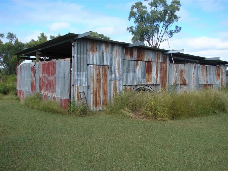 # Featherbed Station, Mareeba QLD 4880