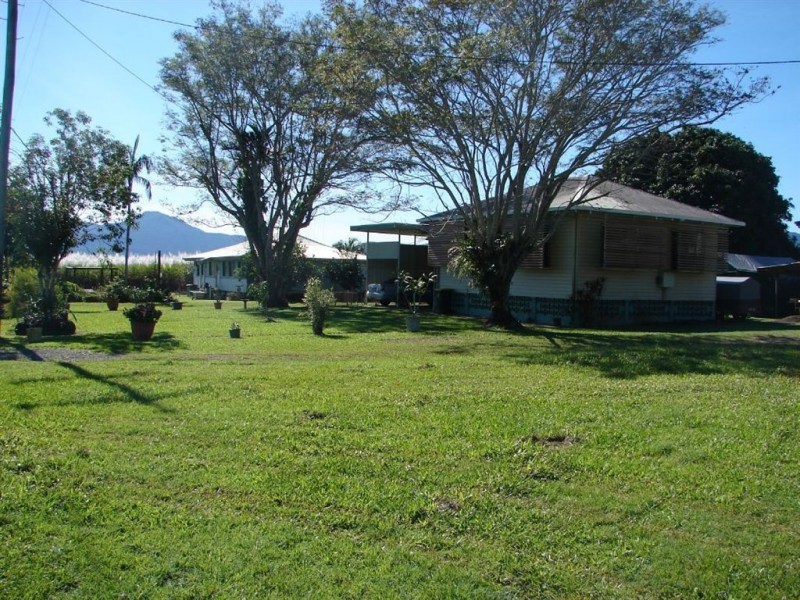 # Wrights Creek, Edmonton QLD 4869