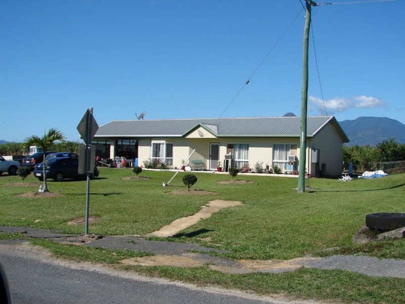 # Wrights Creek, Edmonton QLD 4869