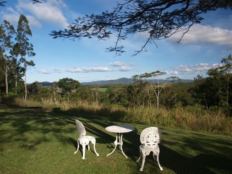 # Mount Lewis Road, Julatten, Port Douglas QLD 4877