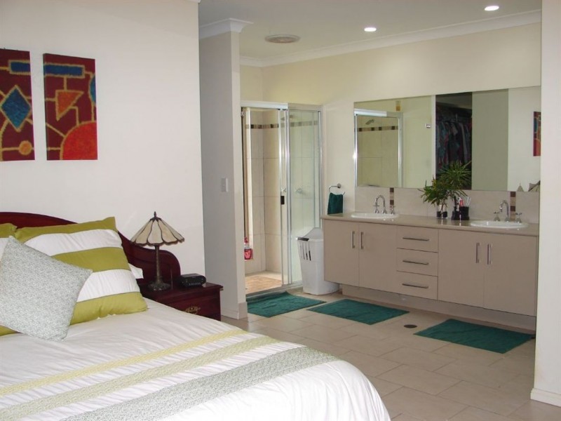 # Weaver Street, Atherton QLD 4883