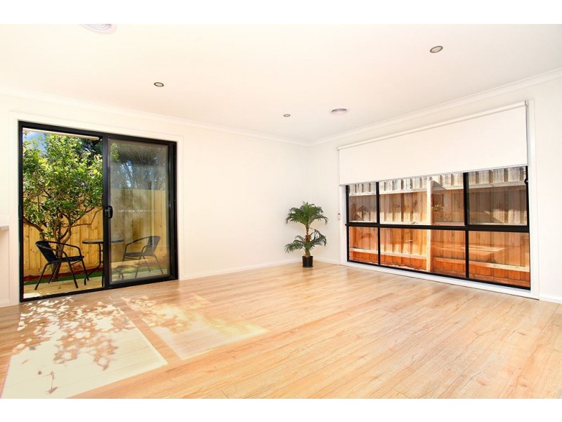 15B Egret Court, Werribee VIC 3030