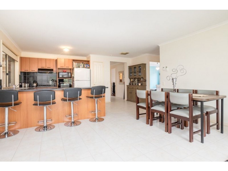 9 Sandalwood Circuit, Tarneit VIC 3029