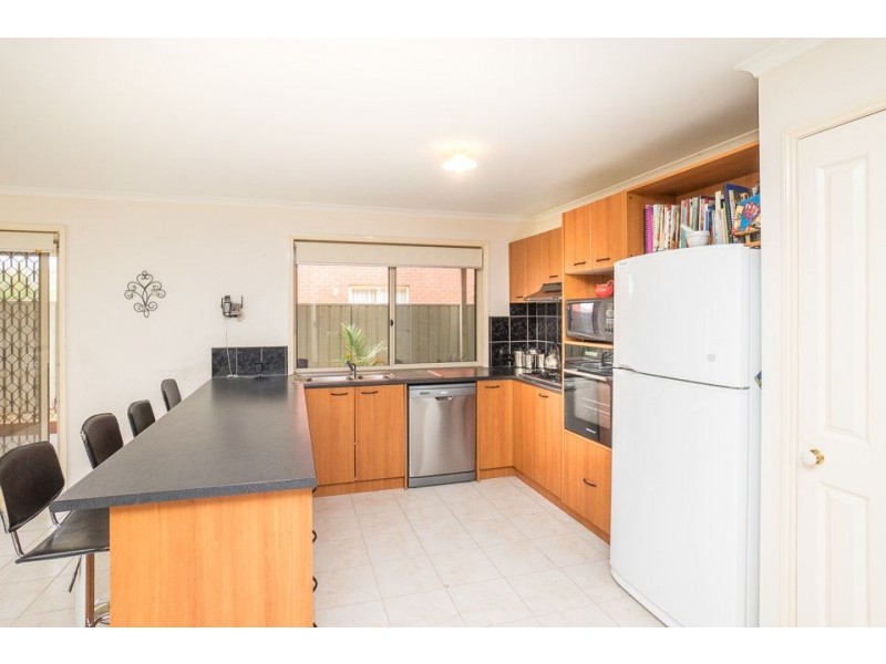 9 Sandalwood Circuit, Tarneit VIC 3029