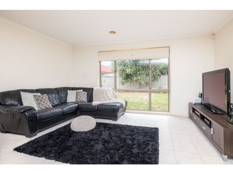 9 Sandalwood Circuit, Tarneit VIC 3029