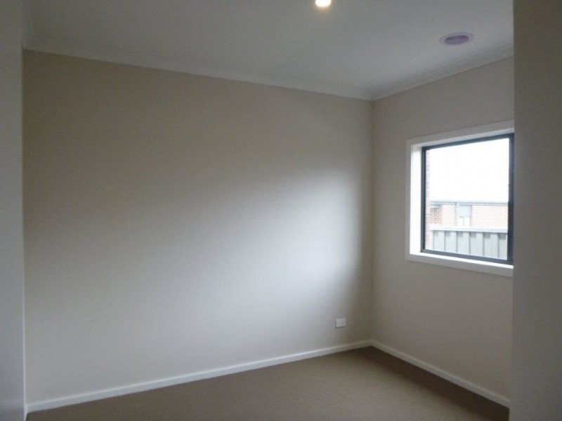 13 Mondra Terrace, Wyndham Vale VIC 3024