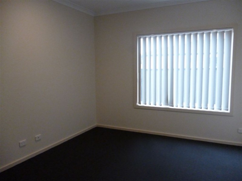 28 Emerson Drive, Truganina VIC 3029