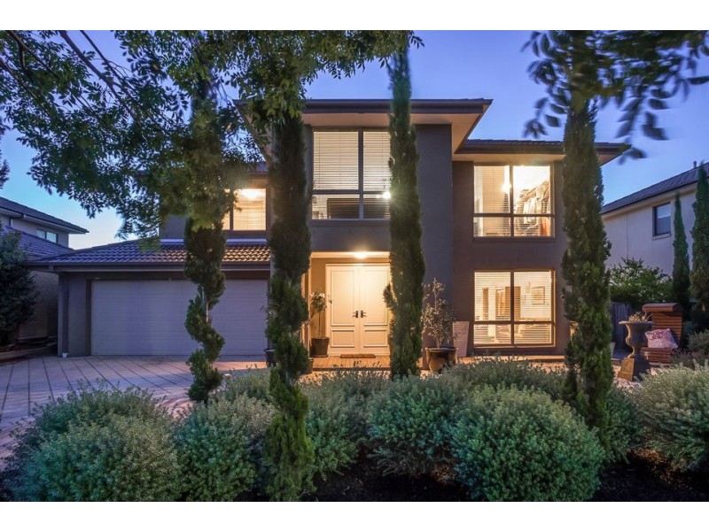 55 Vaucluse Boulevard, Sanctuary Lakes VIC 3030