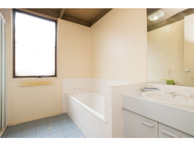 14 Berberis Place, Hoppers Crossing VIC 3029