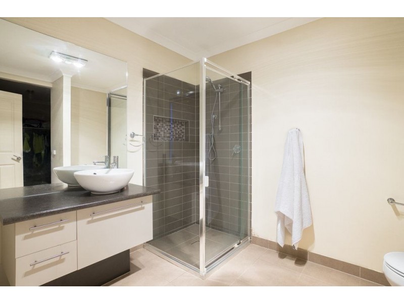 40 Westmeadows lane, Truganina VIC 3029