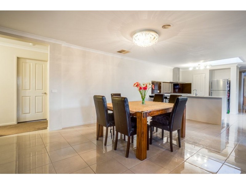 40 Westmeadows lane, Truganina VIC 3029