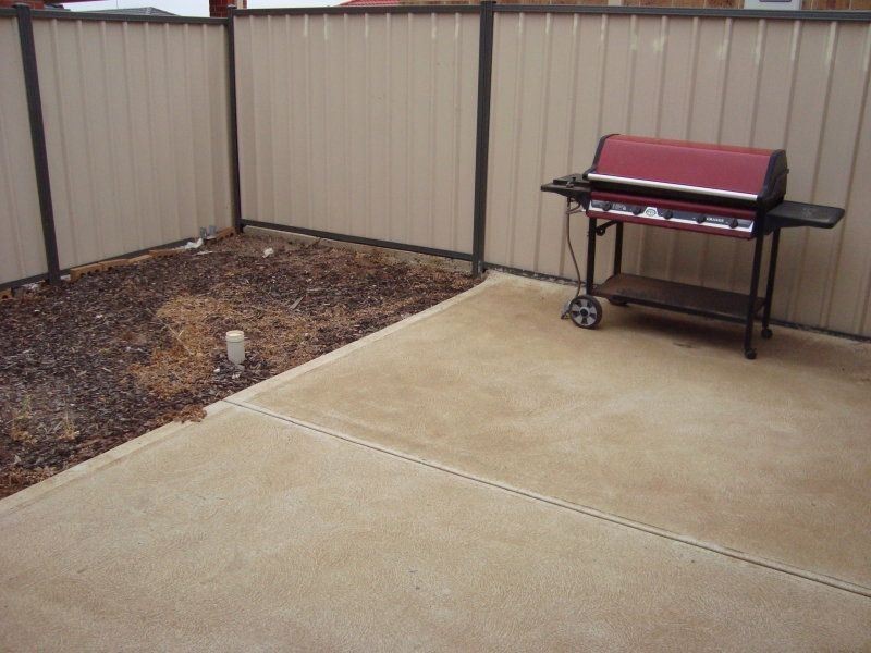 1/2 Vanderbilt Avenue, Truganina VIC 3029