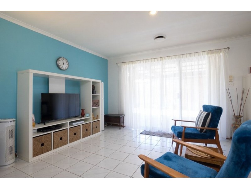 10 Acheron Crescent, Werribee VIC 3030