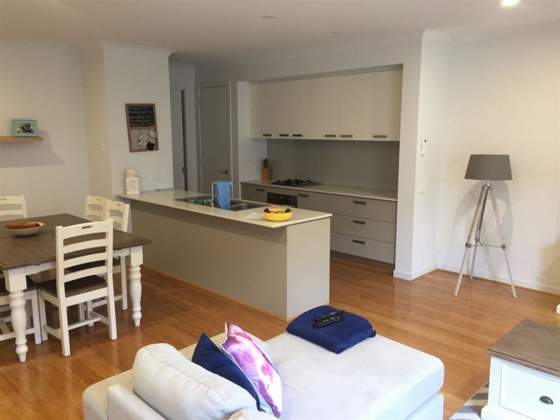 10 Crombie Lane, Point Cook VIC 3030