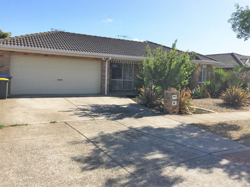 33 Alexandra Ave, Hoppers Crossing VIC 3029