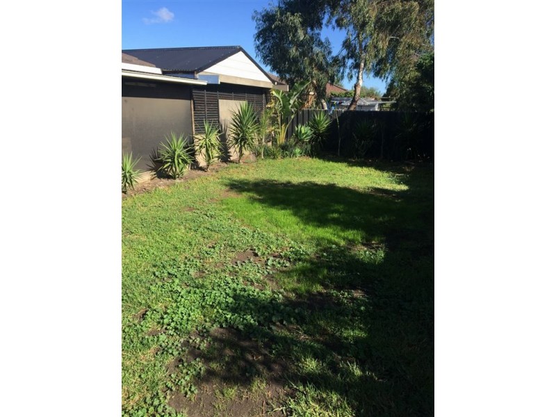 33 Alexandra Ave, Hoppers Crossing VIC 3029