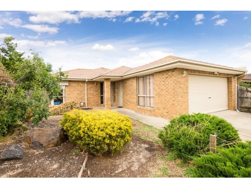 11 Lena Court, Hoppers Crossing VIC 3029